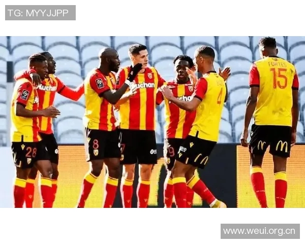 荷兰队官方推特发布海报热身世预赛对阵马耳他德容加克波等明星球员亮相 荷兰队官方推特发布海报热身世预赛对阵马耳他德容加克波等明星球员亮相