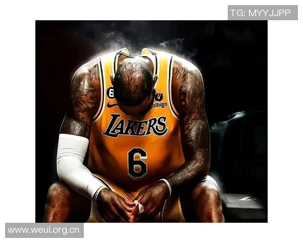 詹姆斯在大将军节目中假装受伤引发续约合同争议湖人态度成焦点