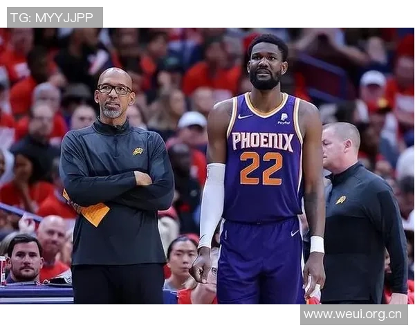 KD谈太阳最佳阵容:我打中锋搭配四个矮子高端局难以应对 KD谈太阳最佳阵容:我打中锋搭配四个矮子高端局难以应对