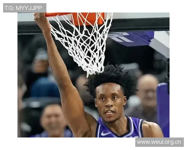 塞克斯顿半场表现出色8投4中斩获12分并罚球5罚4中展现强大攻击力 塞克斯顿半场表现出色8投4中斩获12分并罚球5罚4中展现强大攻击力