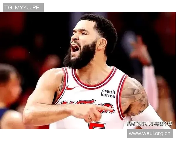 范弗里特称赞阿门打控卫表现逐渐提升适应能力显著增强