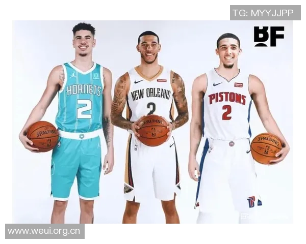 朗佐鲍尔表现低迷9投仅1中三分球命中率惨淡仅得3分7篮板2助攻2抢断