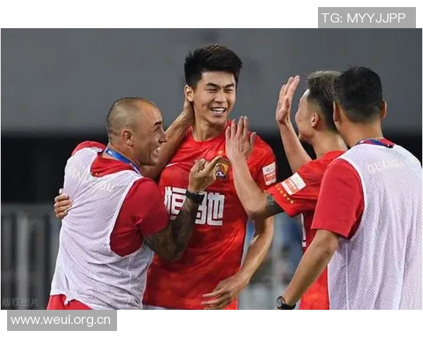 弗罗因德盛赞迪亚斯在关键时刻的表现是球队成功的关键因素 弗罗因德盛赞迪亚斯在关键时刻的表现是球队成功的关键因素