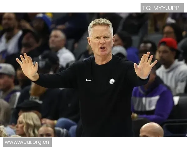 张佳玮分析掘金战术调整约基奇体力管理与布劳恩表现提升并行