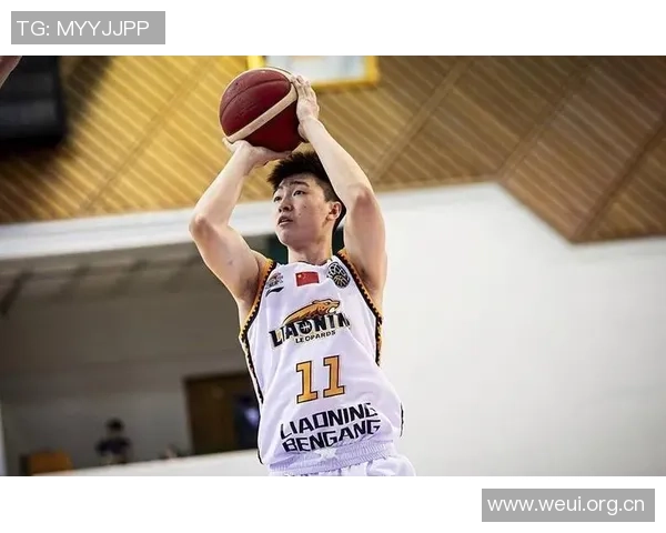 媒体人揭露黄秋实张峻豪被毕巴放弃内幕两人打架禁赛引发关注