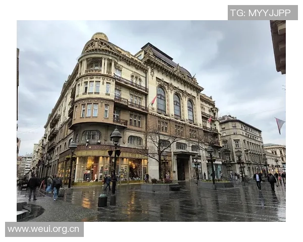 68岁米哈伊洛彼得罗维奇正式成为名古屋鲸鱼新任主教练的消息引发关注