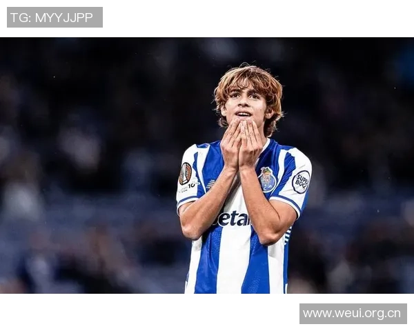 德科表示巴黎不需传统9号也能争冠续约现有球员等于引援新策略 德科表示巴黎不需传统9号也能争冠续约现有球员等于引援新策略